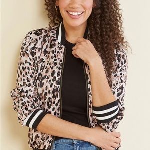 NWT Peyton Jensen Pink Leopard Bomber xs